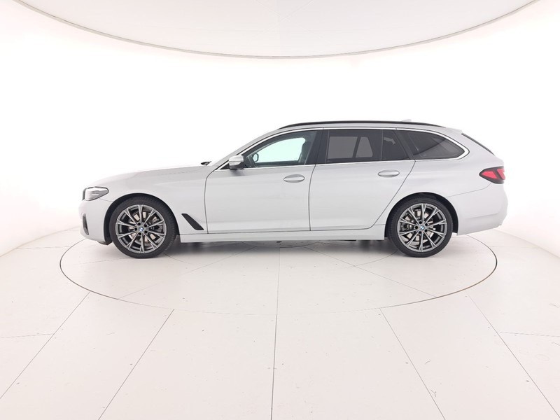 2 - BMW Serie 5 518d touring mhev 48v msport auto