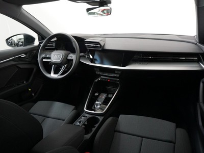 2 - Audi A3 eschini auto