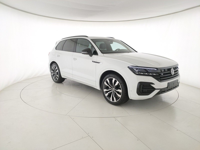 6 - Volkswagen Touareg 3.0 v6 tdi elegance r-line exterior pack 231cv tiptronic