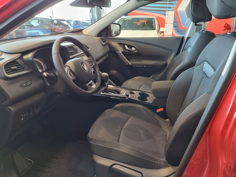 9 - Renault Kadjar 1.5 blue dci business 115cv edc