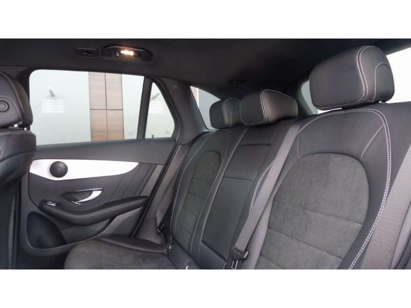 7 - Mercedes-Benz GLC 250 d premium 4matic auto