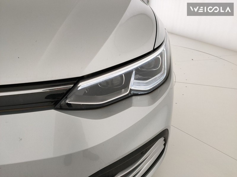 11 - Volkswagen Golf 2.0 tdi style 150cv dsg