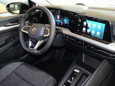 Volkswagen Golf 1.5 tgi life 130cv dsg - 6