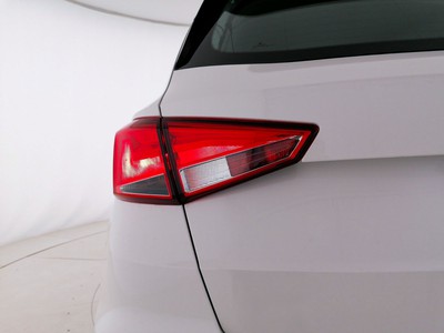 Seat Arona 1.0 tgi reference 90cv - 11