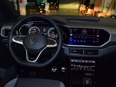 Volkswagen T-Cross 1.0 tsi style 110cv - 7