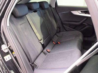 Audi A4 allroad allroad 40 2.0 tdi mhev identity contrast quattro 204cv s-tronic - 8