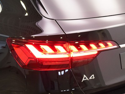 Audi A4 allroad allroad 40 2.0 tdi mhev identity contrast quattro 204cv s-tronic - 13