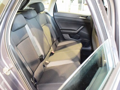 Volkswagen Polo 1.0 tgi life 90cv - 9