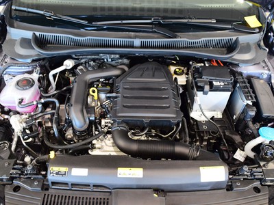 Volkswagen Polo 1.0 tgi life 90cv - 10