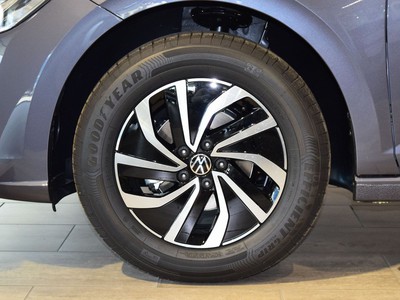 Volkswagen Polo 1.0 tgi life 90cv - 14