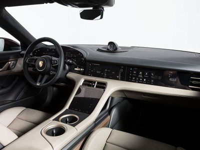 Porsche Taycan 4 Cross Turismo - 4