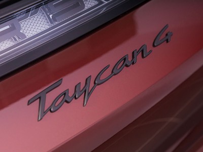 Porsche Taycan 4 Cross Turismo - 10