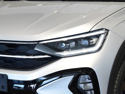 Volkswagen Taigo 1.0 tsi r-line 110cv - 12