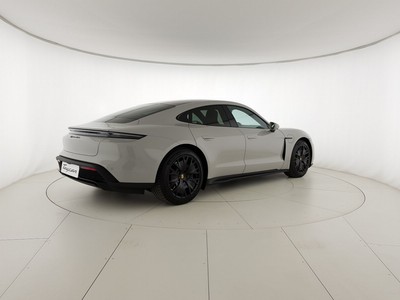 Porsche Taycan GTS - 2