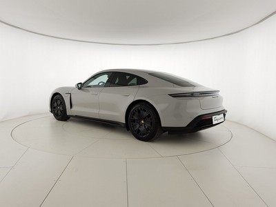 Porsche Taycan GTS - 6