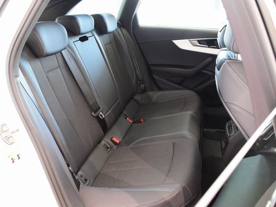 Audi A4 avant 40 2.0 tdi mhev s line edition quattro 204cv s-tronic - 9