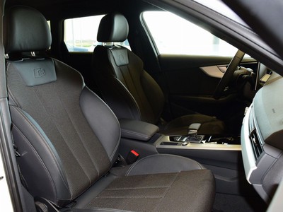 Audi A4 avant 40 2.0 tdi mhev s line edition quattro 204cv s-tronic - 8