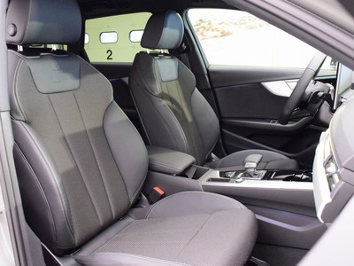 Audi A4 avant 40 2.0 tdi mhev s line edition quattro 204cv s-tronic - 9