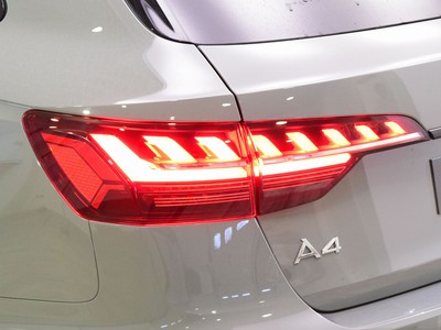 Audi A4 avant 40 2.0 tdi mhev s line edition quattro 204cv s-tronic - 12