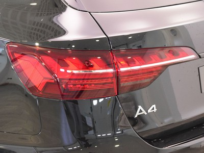 Audi A4 avant 40 2.0 tdi mhev s line edition quattro 204cv s-tronic - 13