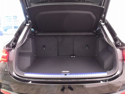 Audi Q3 sportback 35 2.0 tdi s line edition s-tronic - 11