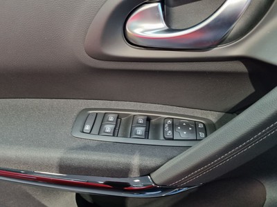 Renault Kadjar 1.5 blue dci business 115cv edc - 13