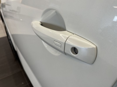 Nissan Qashqai 1.3 mhev n-connecta 2wd 158cv xtronic - 10