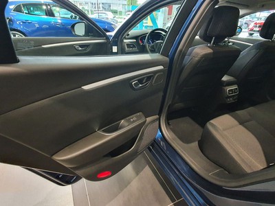 Renault Talisman sporter 2.0 blue dci business 160cv edc - 11