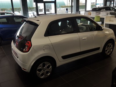 Renault Twingo Streetfighter V4 S my23 - 2
