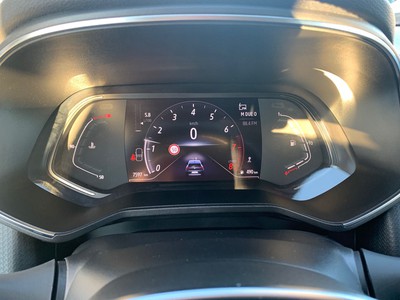 Renault Clio 1.0 tce zen 100cv - 9