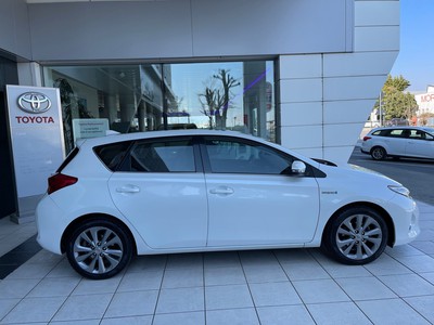 Toyota Auris 5p 1.8h active+ - 3
