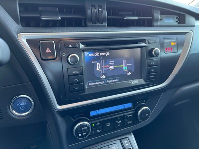 Toyota Auris 5p 1.8h active+ - 13