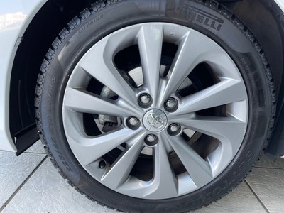 Toyota Auris 5p 1.8h active+ - 16