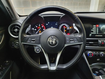 Alfa Romeo Giulia 2.2 t veloce q4 210cv awd auto - 11