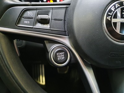 Alfa Romeo Giulia 2.2 t veloce q4 210cv awd auto - 19