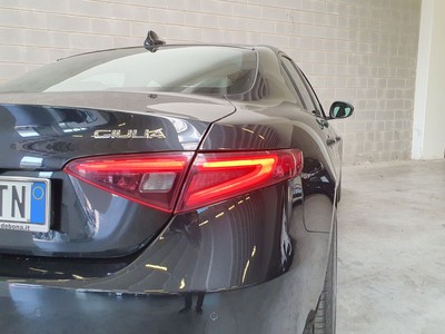 Alfa Romeo Giulia 2.2 t veloce q4 210cv awd auto - 24