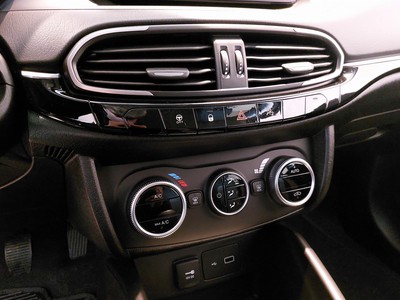 Fiat Tipo 1.3 mjt cross s&s 95cv - 13