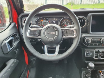 Jeep Gladiator 3.0 v6 overland 4wd auto - 10