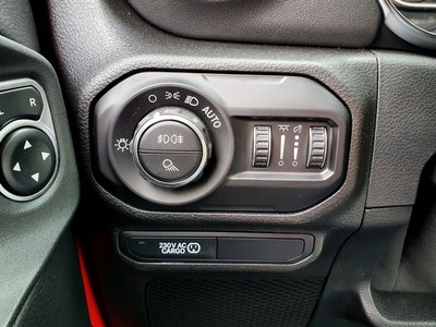 Jeep Gladiator 3.0 v6 overland 4wd auto - 14