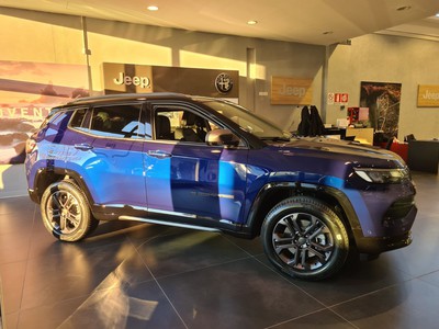 Jeep Compass 1.3 turbo t4 phev 80 anniversario 4xe auto - 3