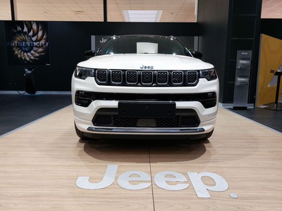 Jeep Compass 1.3 turbo t4 phev s 4xe auto - 6