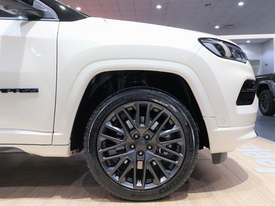 Jeep Compass 1.3 turbo t4 phev s 4xe auto - 24