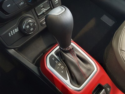 Jeep Renegade 1.3 t4 phev trailhawk 4xe at6 - 14