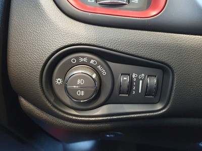 Jeep Renegade 1.3 t4 phev trailhawk 4xe at6 - 17