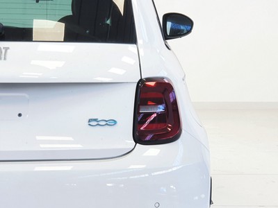 Fiat 500 500e icon + - 22