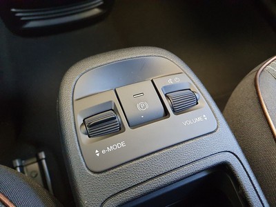 Fiat 500 500e icon + - 16