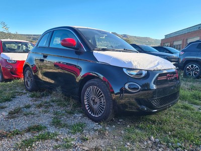 Fiat 500 500e (red) - 3