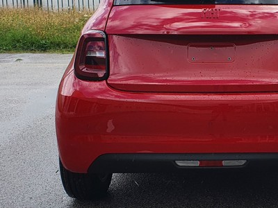 Fiat 500 500e (red) - 19