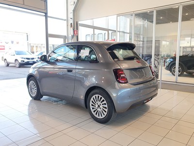 Fiat 500 500e (red) - 2