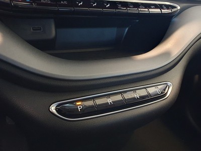 Fiat 500 500e (red) - 14